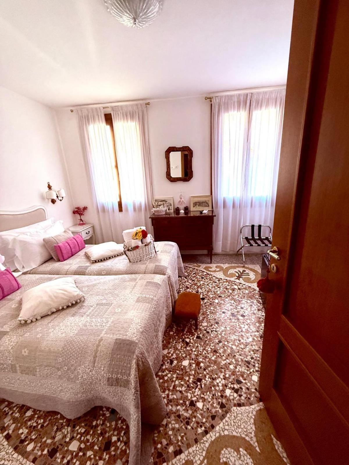 Residenza De L'Osmarin Suites Venice Exterior photo