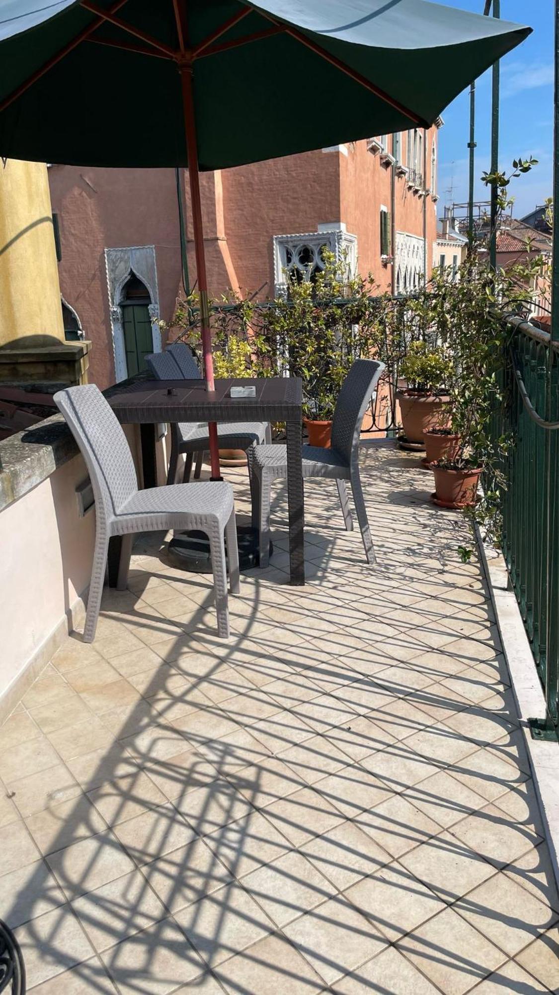 Residenza De L'Osmarin Suites Venice Exterior photo